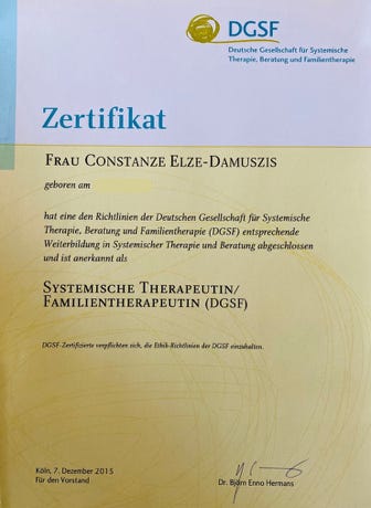Constanze Elze-Damuszis, Praxisleitung